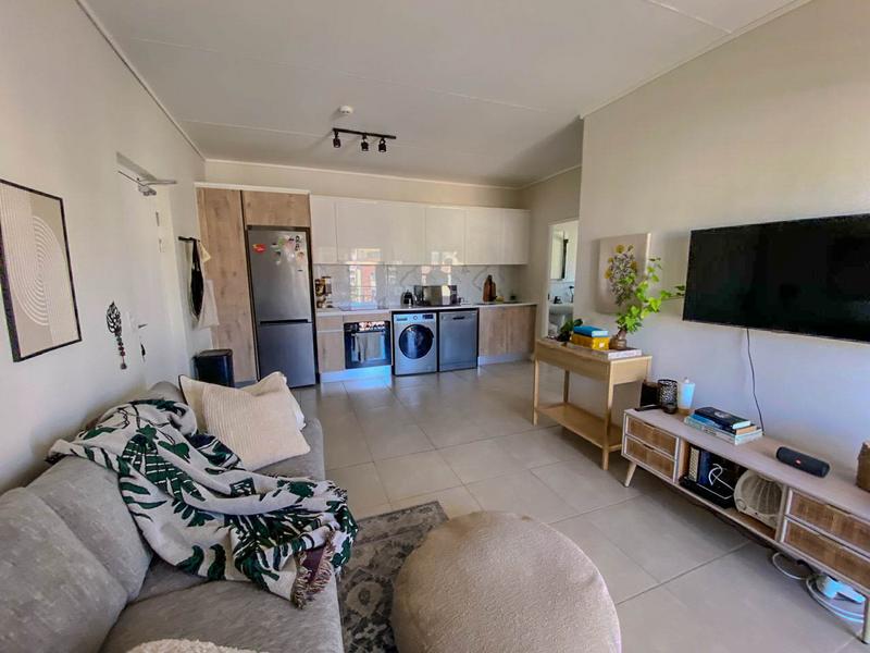 To Let 1 Bedroom Property for Rent in Richwood Western Cape